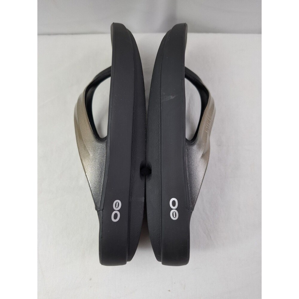 OOFOS OOlala Luxe Thong Flip Flops Recovery Sandals Latte Black Women's 8 - Picture 7 of 10